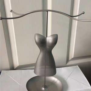 NWOT Jewellery Stand